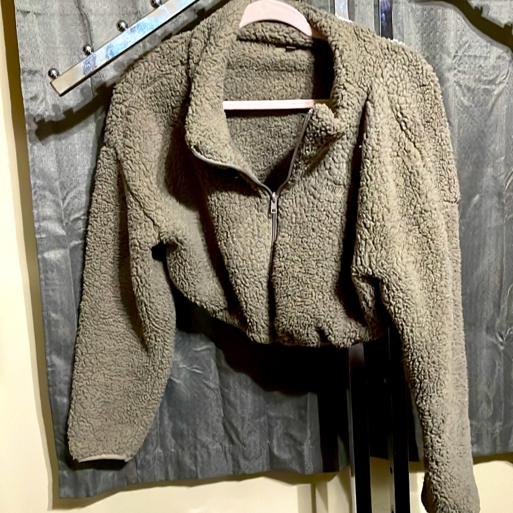 Skims cropped hoodie